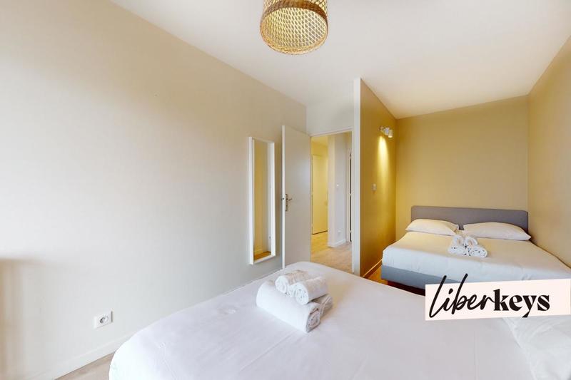 Appartement - 117 m² - 6 pièces