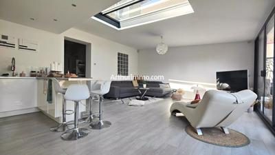 Maison - 138 m² - 7 pièces