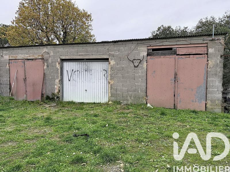 Maison - 185 m² - 11 pièces