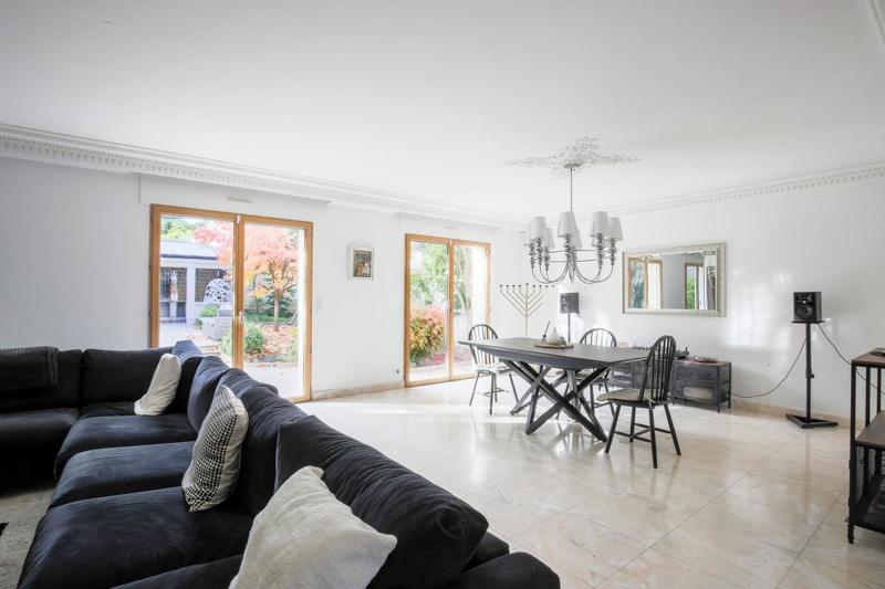 Villa - 192 m² - 6 pièces