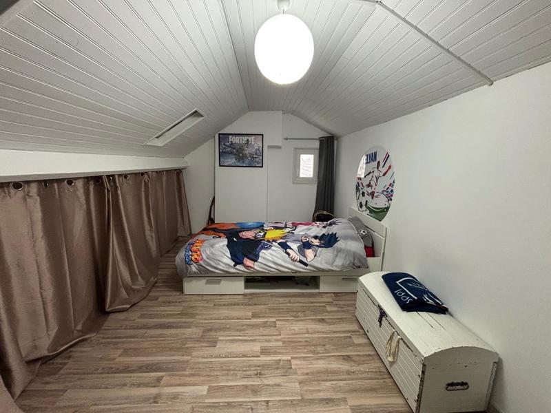 Maison - 90 m² - 4 pièces