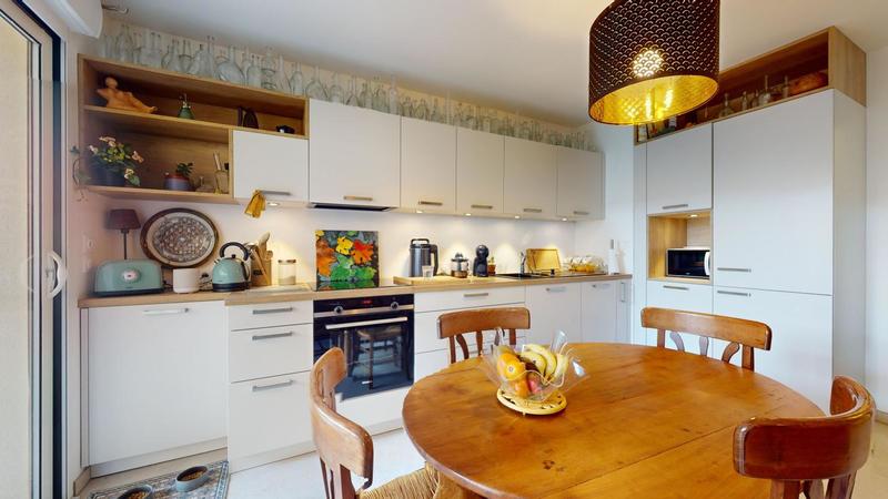 Appartement - 89 m² - 4 pièces