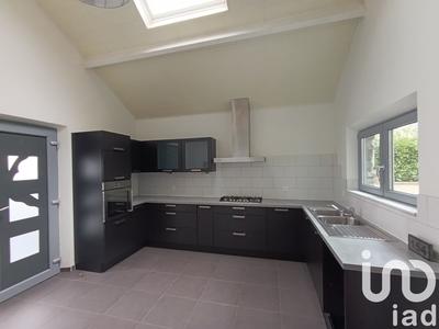 Maison - 93 m² - 4 pièces