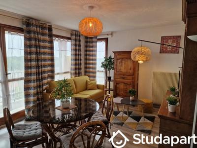 Chambre - 15 m² - 1 pièce