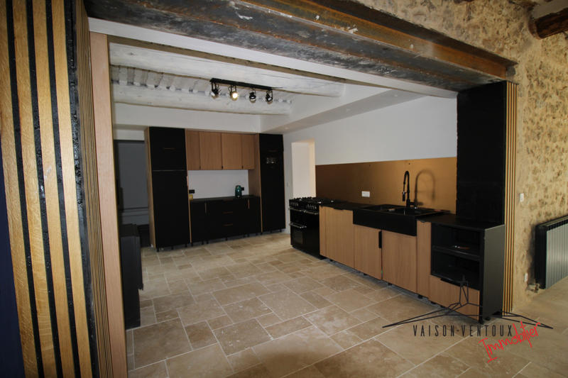 Mas - 240 m² - 10 pièces