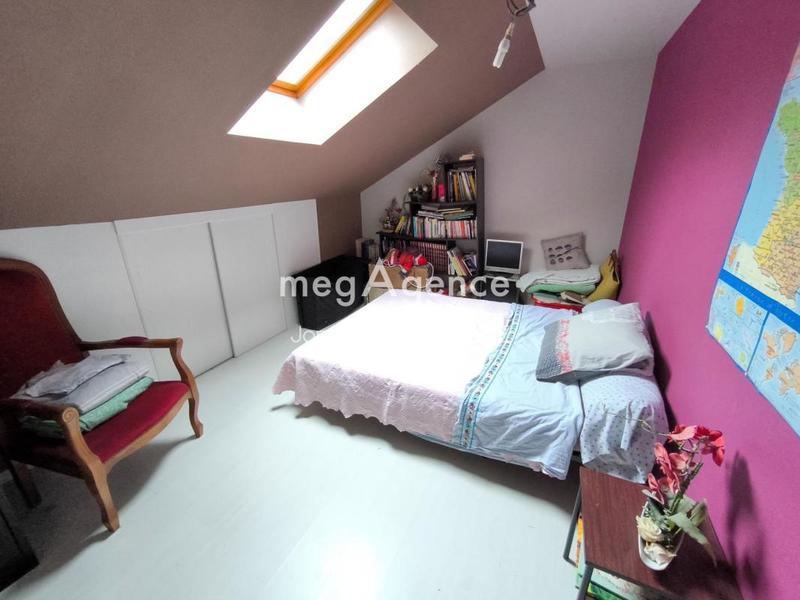 Maison - 137 m² - 6 pièces