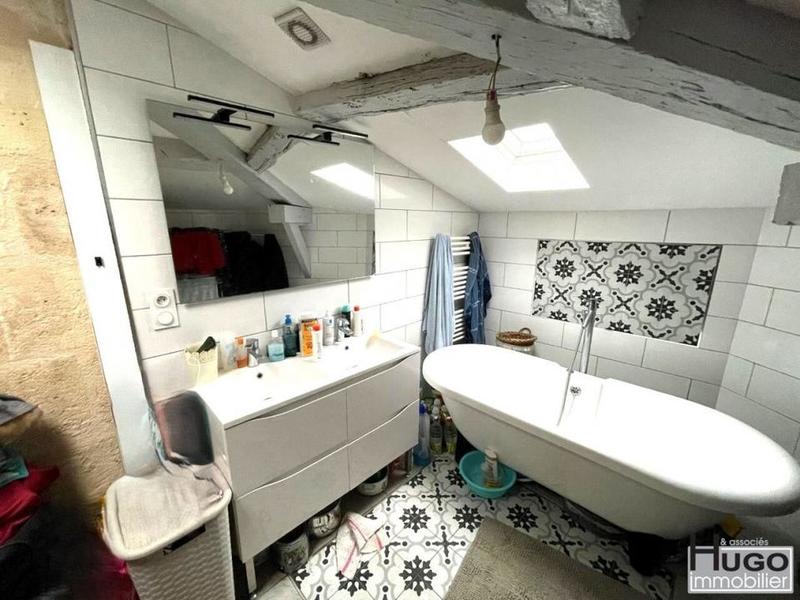 Immeuble - 165 m² - 6 pièces