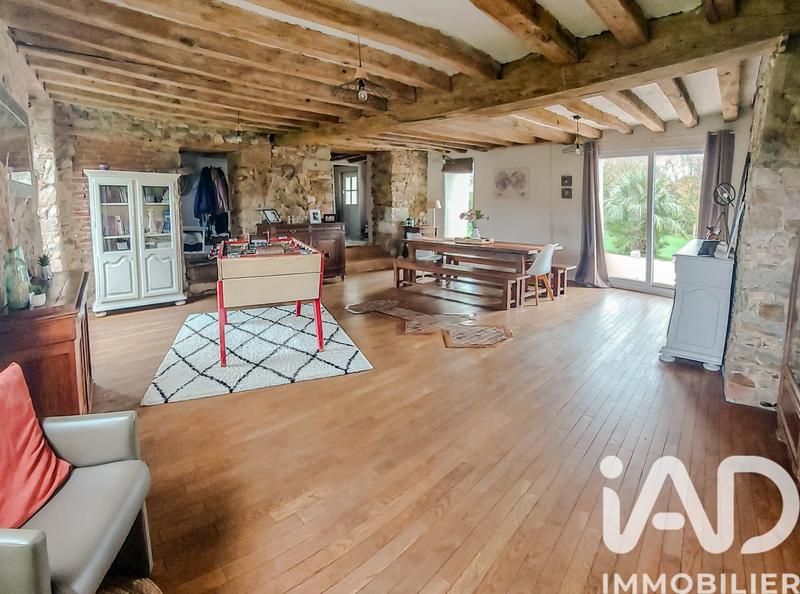 Maison - 236 m² - 10 pièces