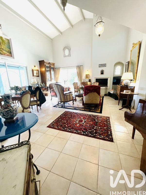 Maison - 160 m² - 6 pièces