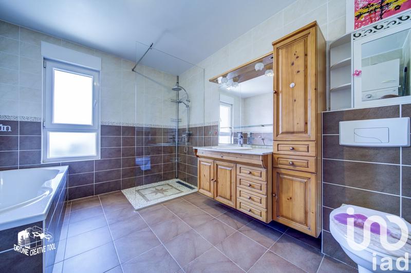 Maison - 165 m² - 6 pièces