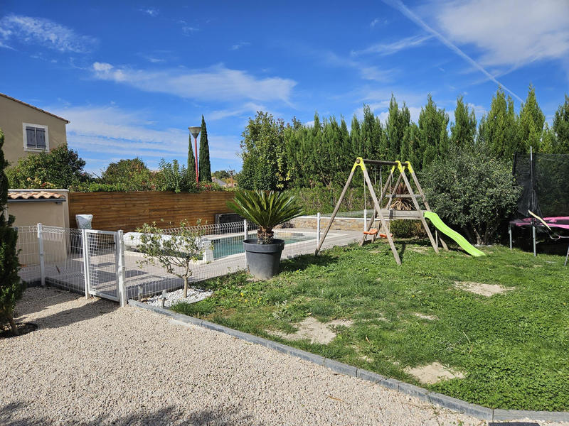 Villa - 90 m² - 5 pièces