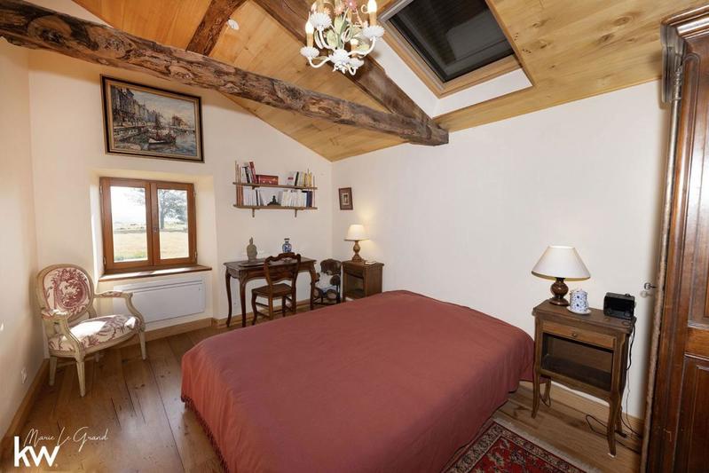 Corps de ferme - 251 m² - 11 pièces