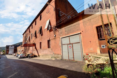 Appartement - 181 m² - 7 pièces