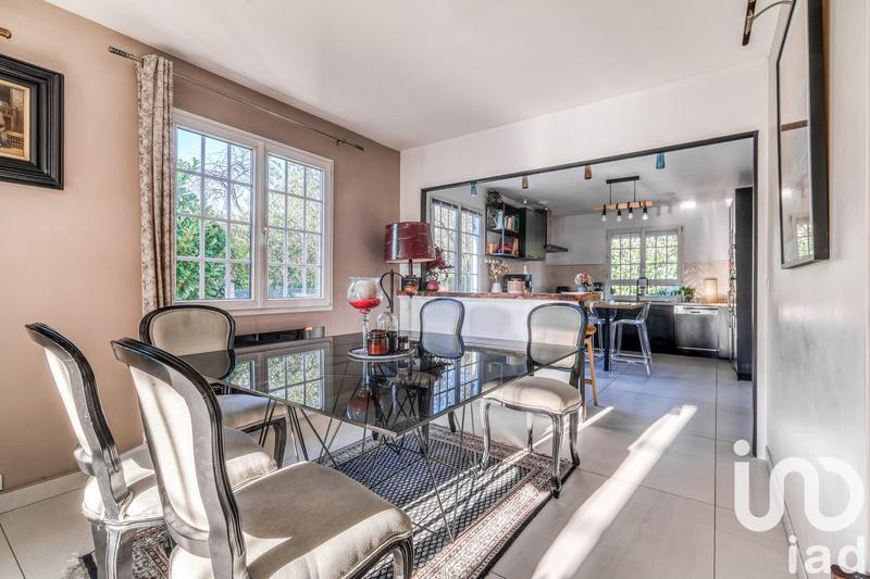 Maison - 141 m² - 6 pièces