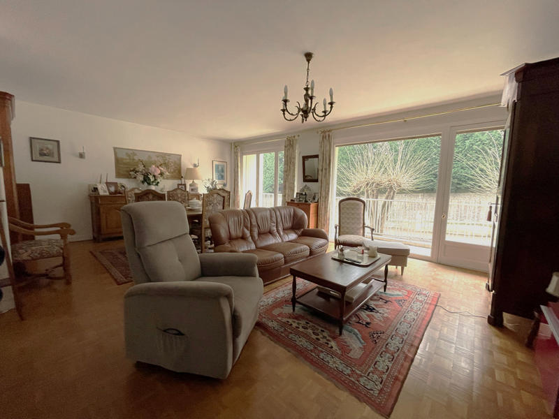 Appartement - 86 m² - 4 pièces