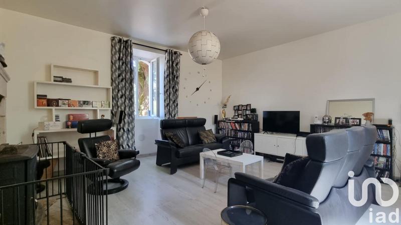 Maison - 361 m² - 12 pièces