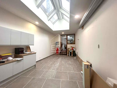 Immeuble - 6 pièces