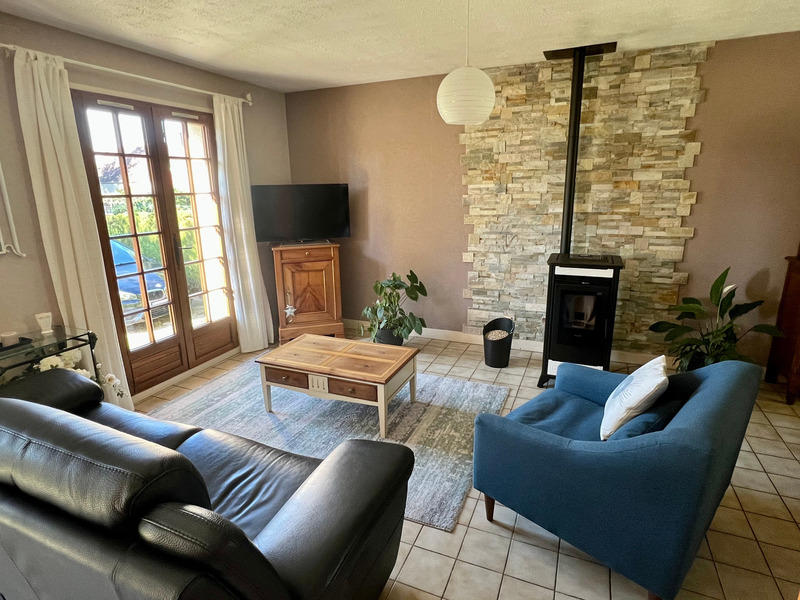 Maison - 90 m² - 5 pièces