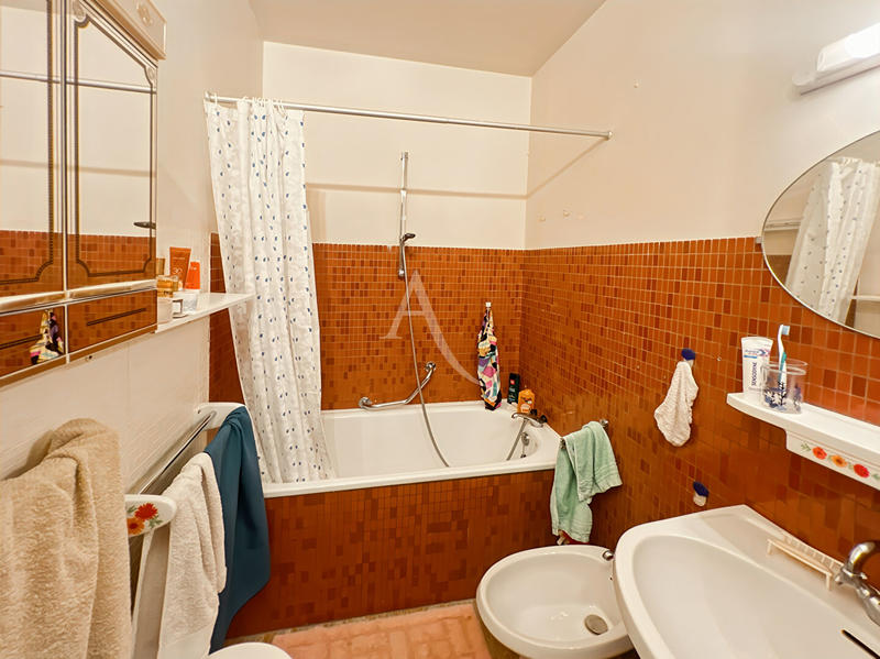 Appartement - 50 m² - 2 pièces