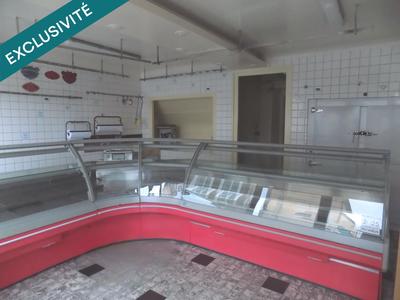 Local commercial - 101 m² - 7 pièces