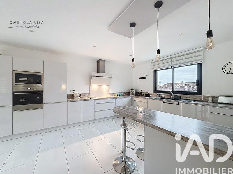 Maison - 135 m² - 5 pièces