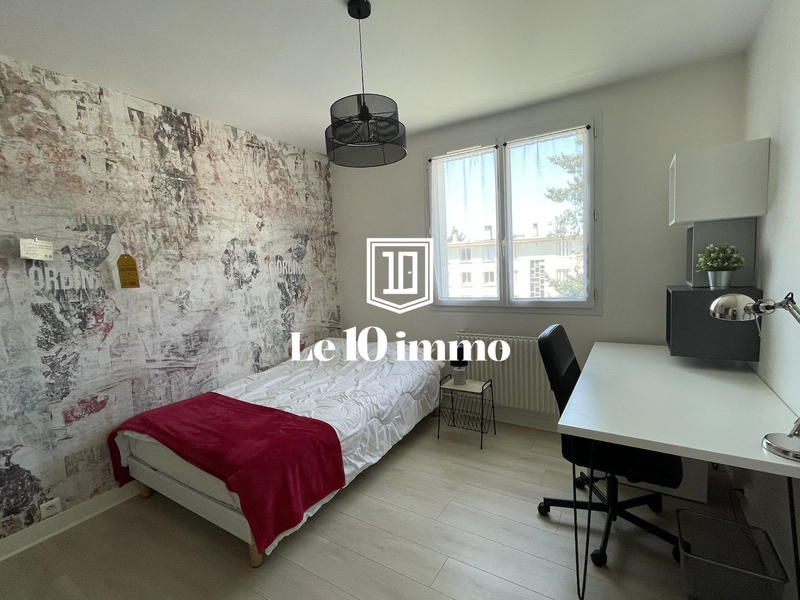Appartement - 118 m² - 6 pièces