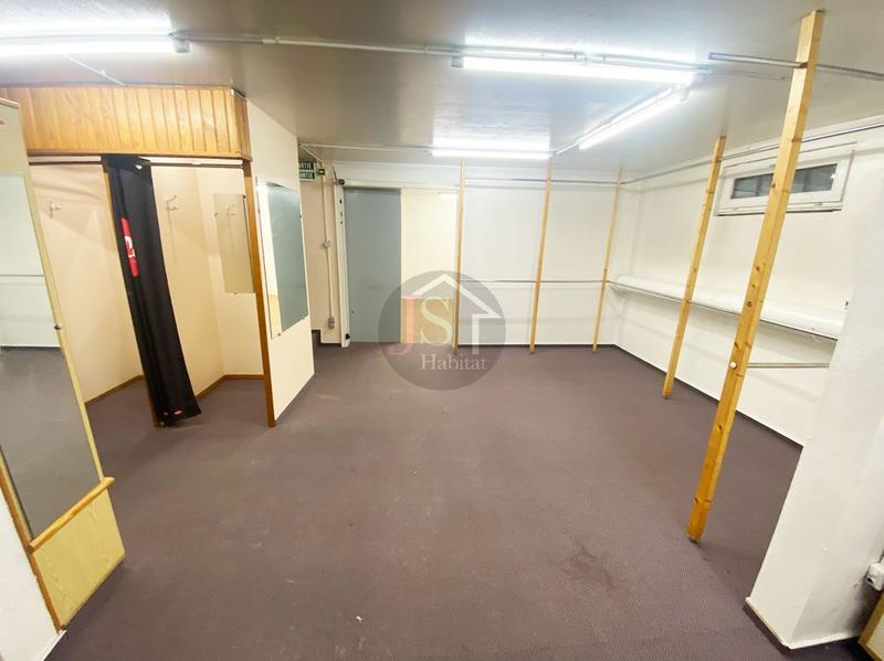 Local commercial - 97 m²