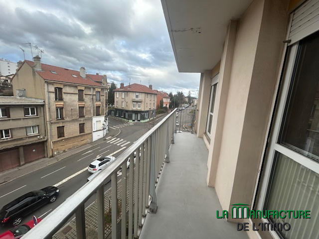 Appartement - 82 m² - 4 pièces