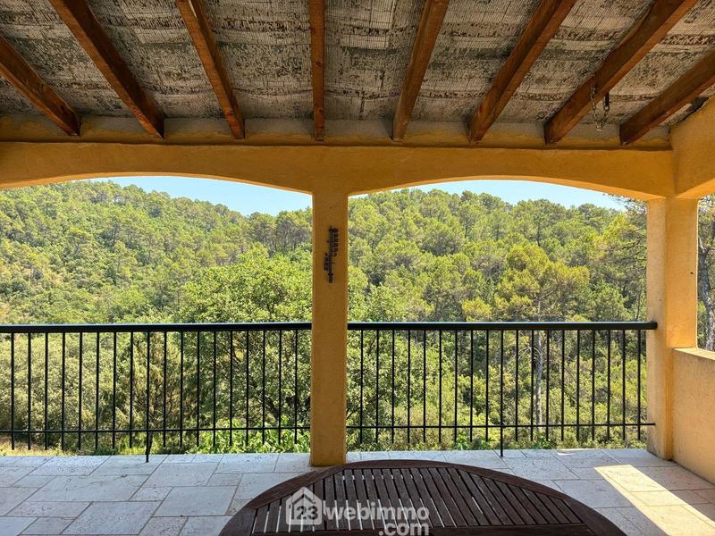 Villa - 145 m² - 5 pièces