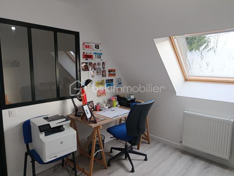 Maison traditionnelle - 102 m² - 5 pièces