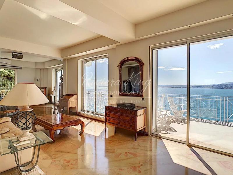 Villa - 320 m² - 9 pièces