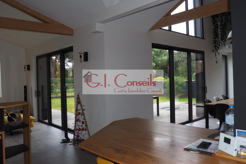 Maison - 165 m² - 7 pièces