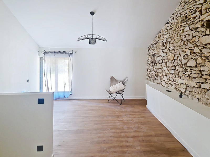 Maison - 186 m² - 5 pièces