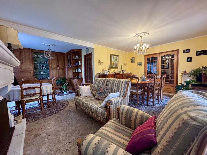 Maison - 155 m² - 5 pièces