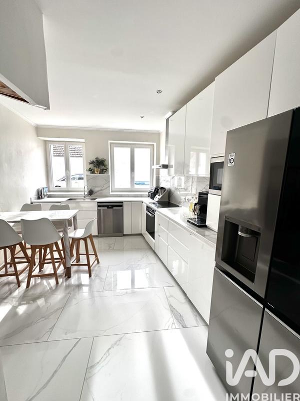 Maison - 142 m² - 7 pièces