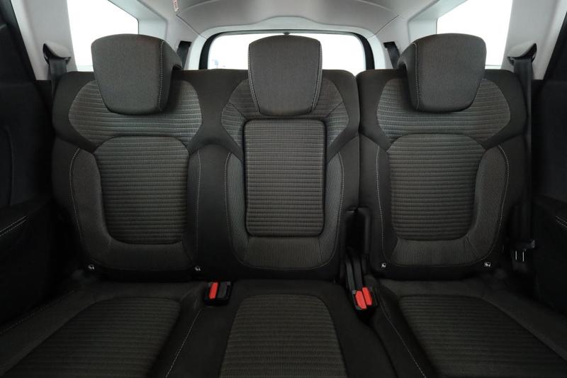 Renault Grand Scénic 1.3 TCe Business Edc 7pl 140 ch