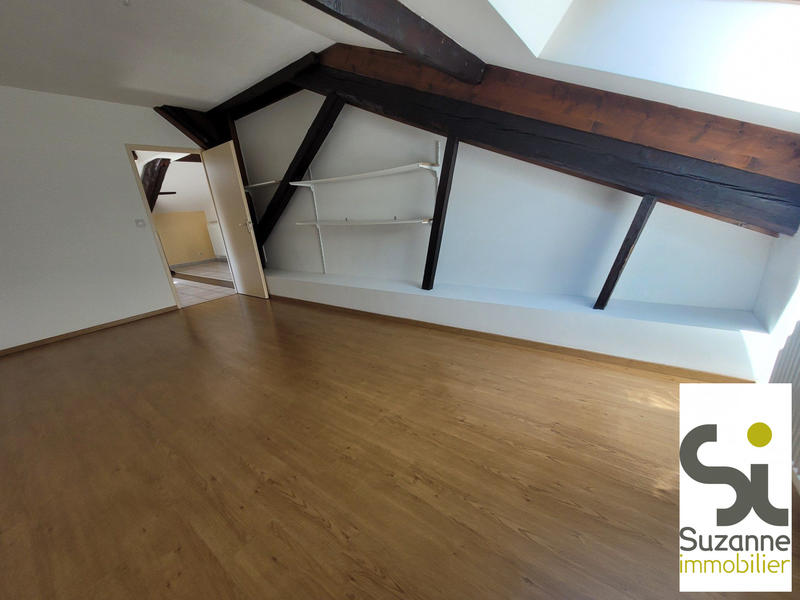 Appartement - 93 m² - 4 pièces