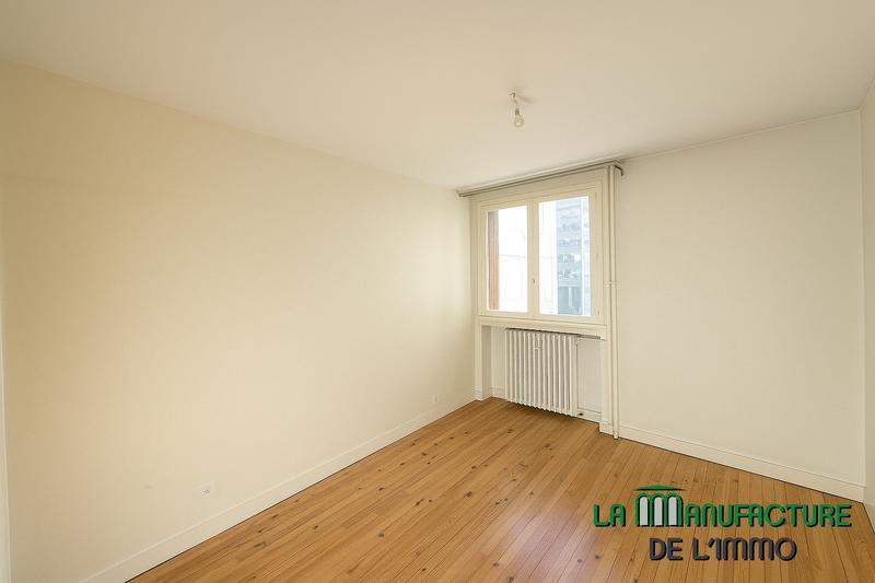Appartement - 70 m² - 4 pièces