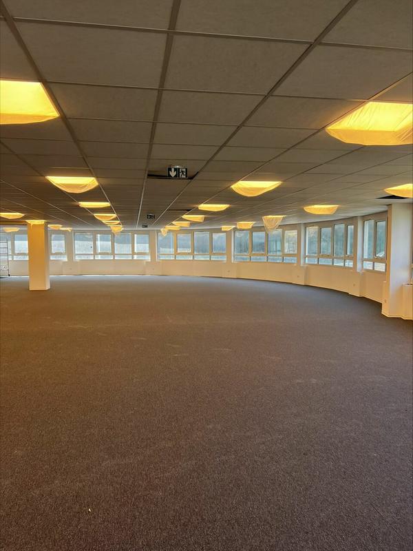 Bureau - 170 m²