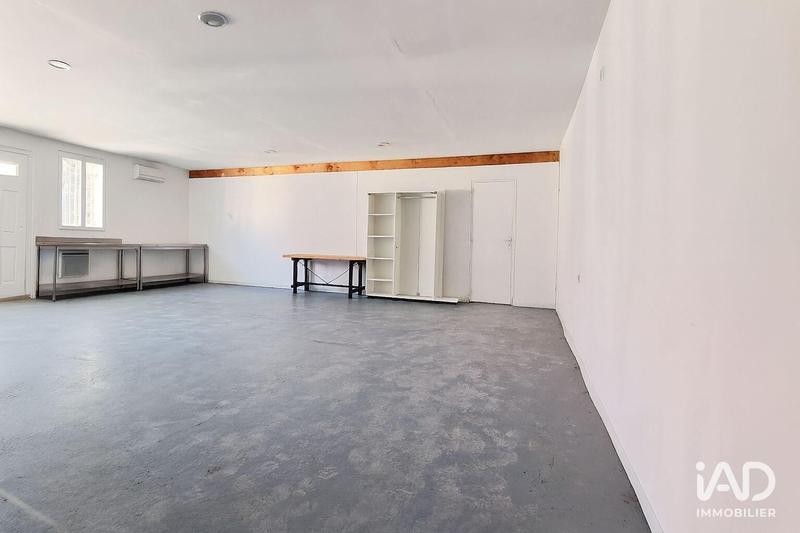 Local commercial - 930 m²