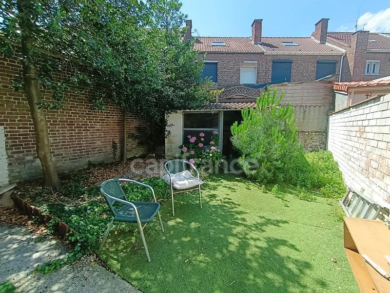 Maison - 77 m² - 4 pièces