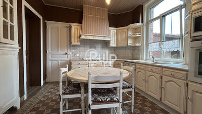 Maison bourgeoise - 130 m² - 7 pièces