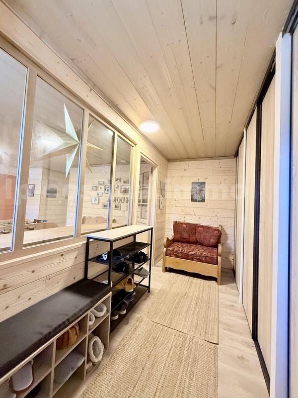 Châlet - 211 m² - 6 pièces