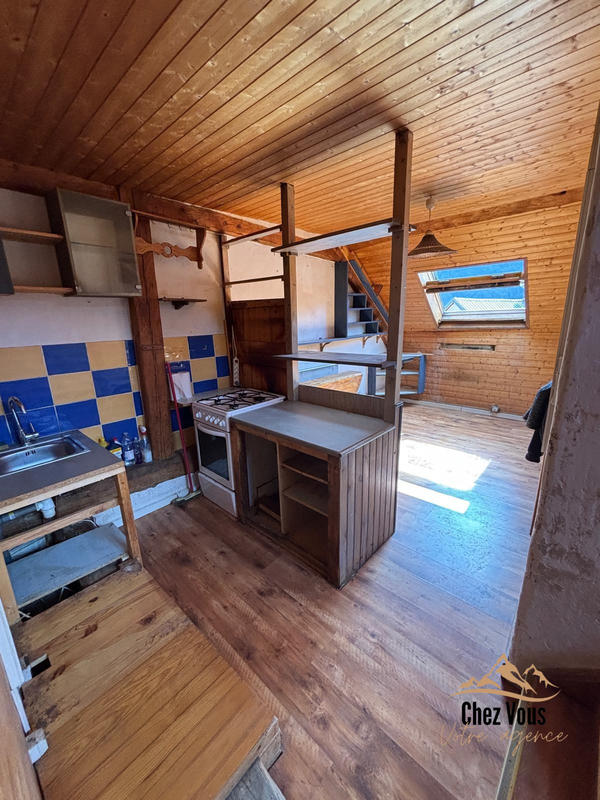 Maison - 161 m² - 8 pièces