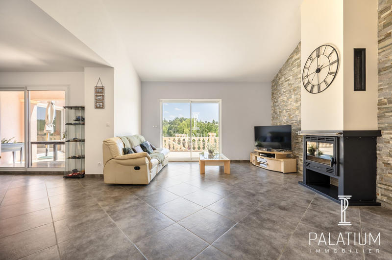 Villa - 152 m² - 5 pièces