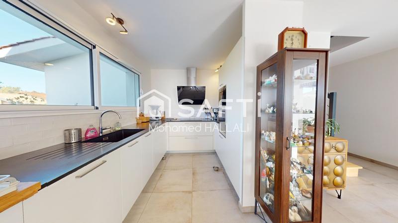 Maison - 151 m² - 5 pièces