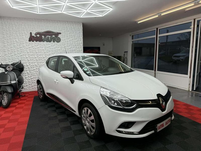 Renault Clio IV 1.5 DCi s&amp;S 90 Cv. Energy eco2
