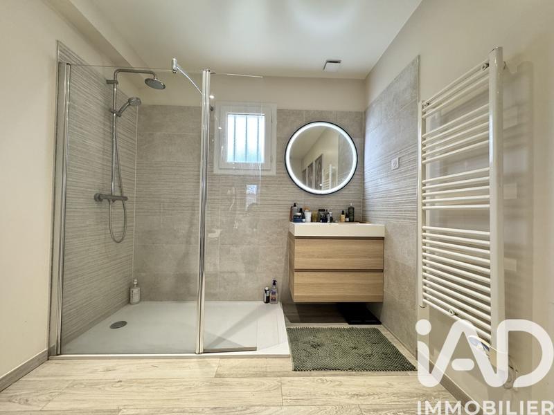 Maison - 176 m² - 6 pièces