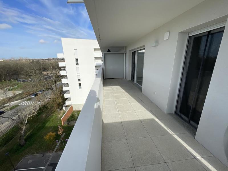 Appartement - 81 m² - 4 pièces