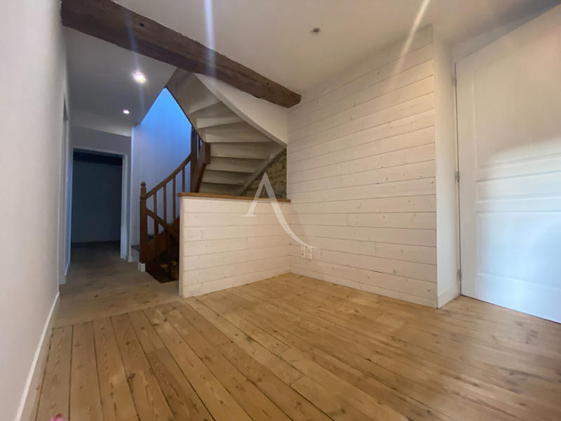 Maison - 157 m² - 6 pièces